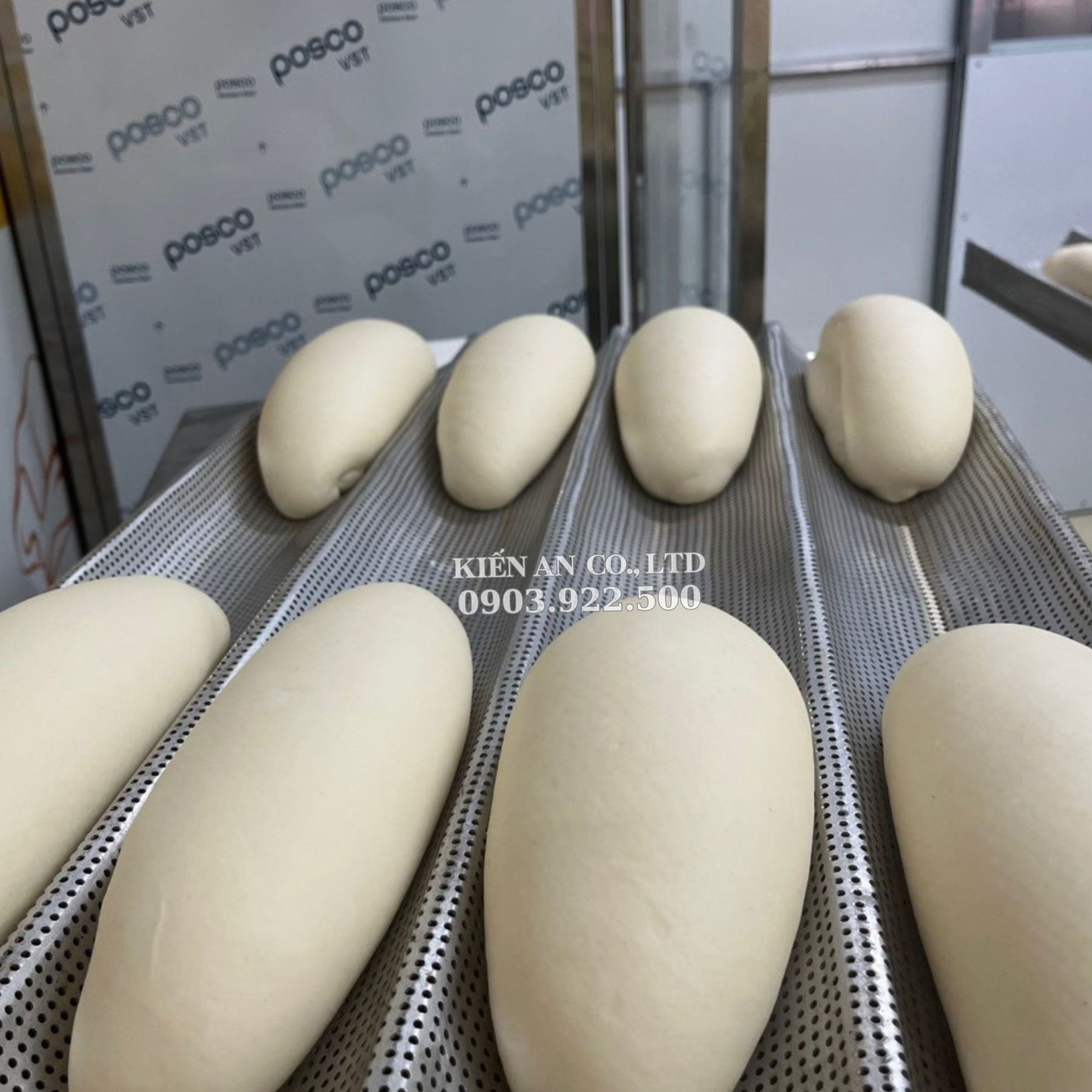 Tủ ủ bột bánh mì 16 khay (dùng điện) - Ảnh 2